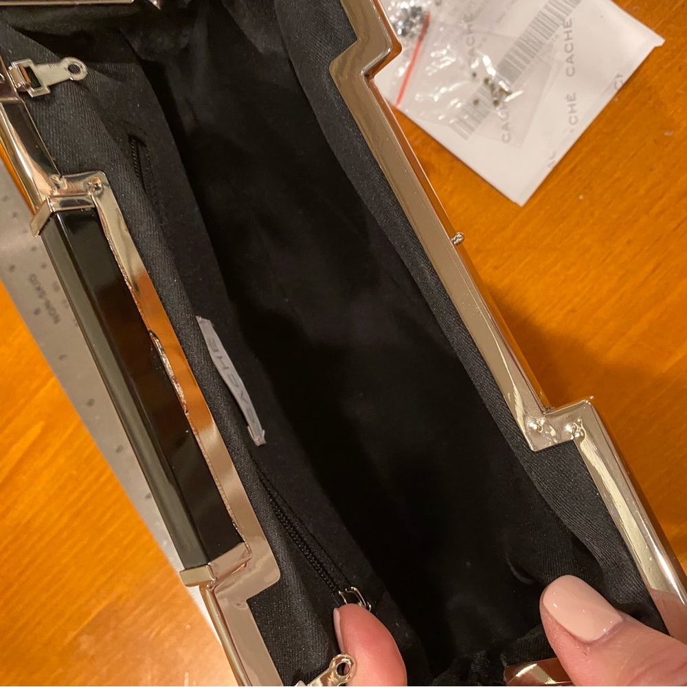 Cache, Like New - image 6